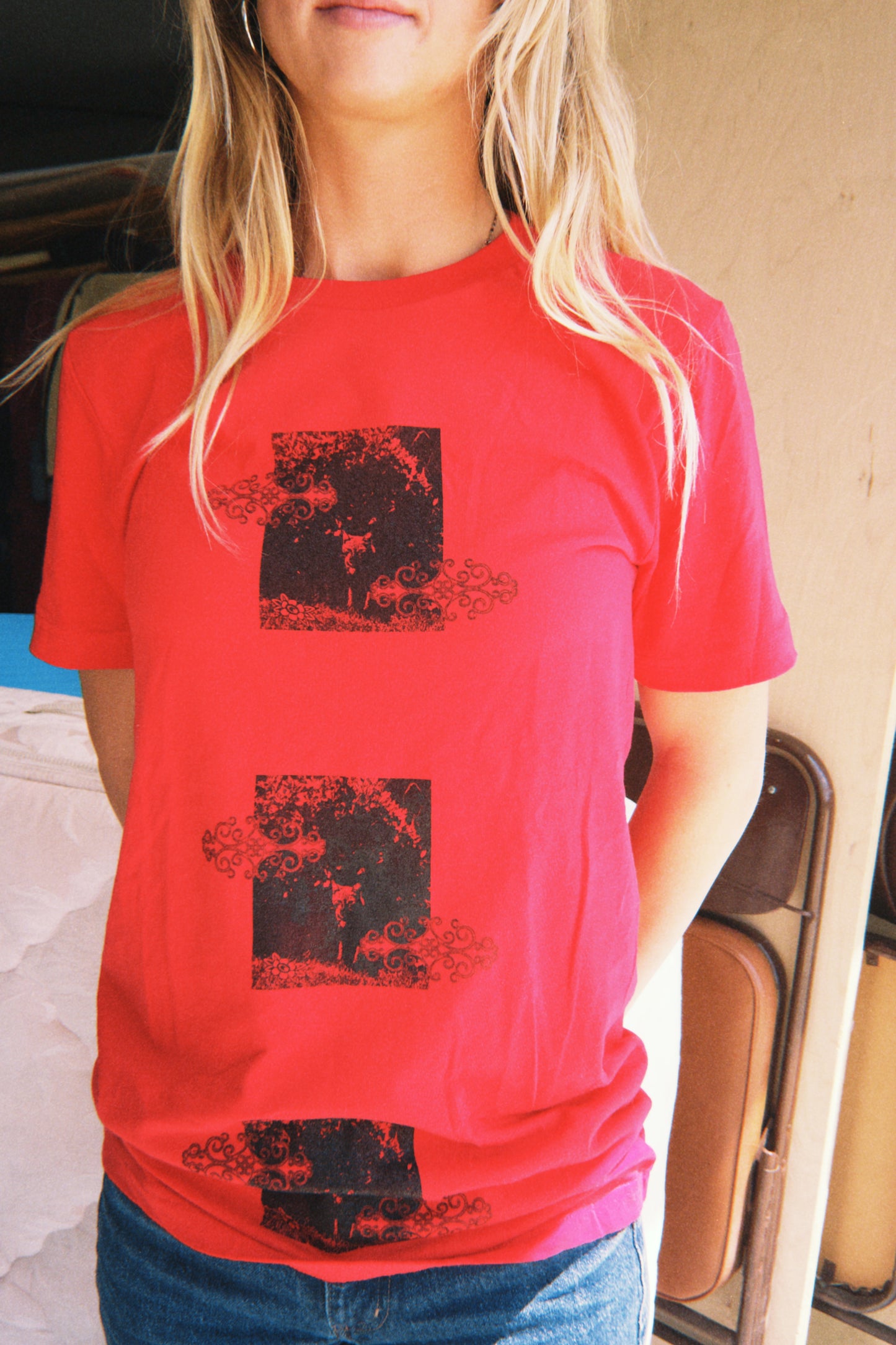 Tres Gatos Tee